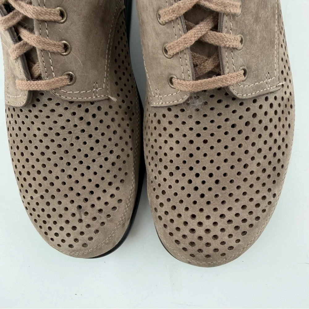 Finn Comfort Women’s Harajuka Finnamic-SZ 7.5-Taupe Leather Flat Oxford Shoe
